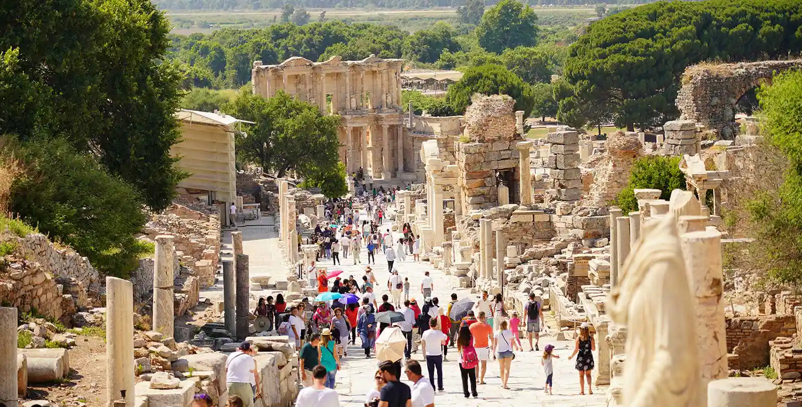 Ancient City of Ephesus – İzmir is a heritage in Turkey